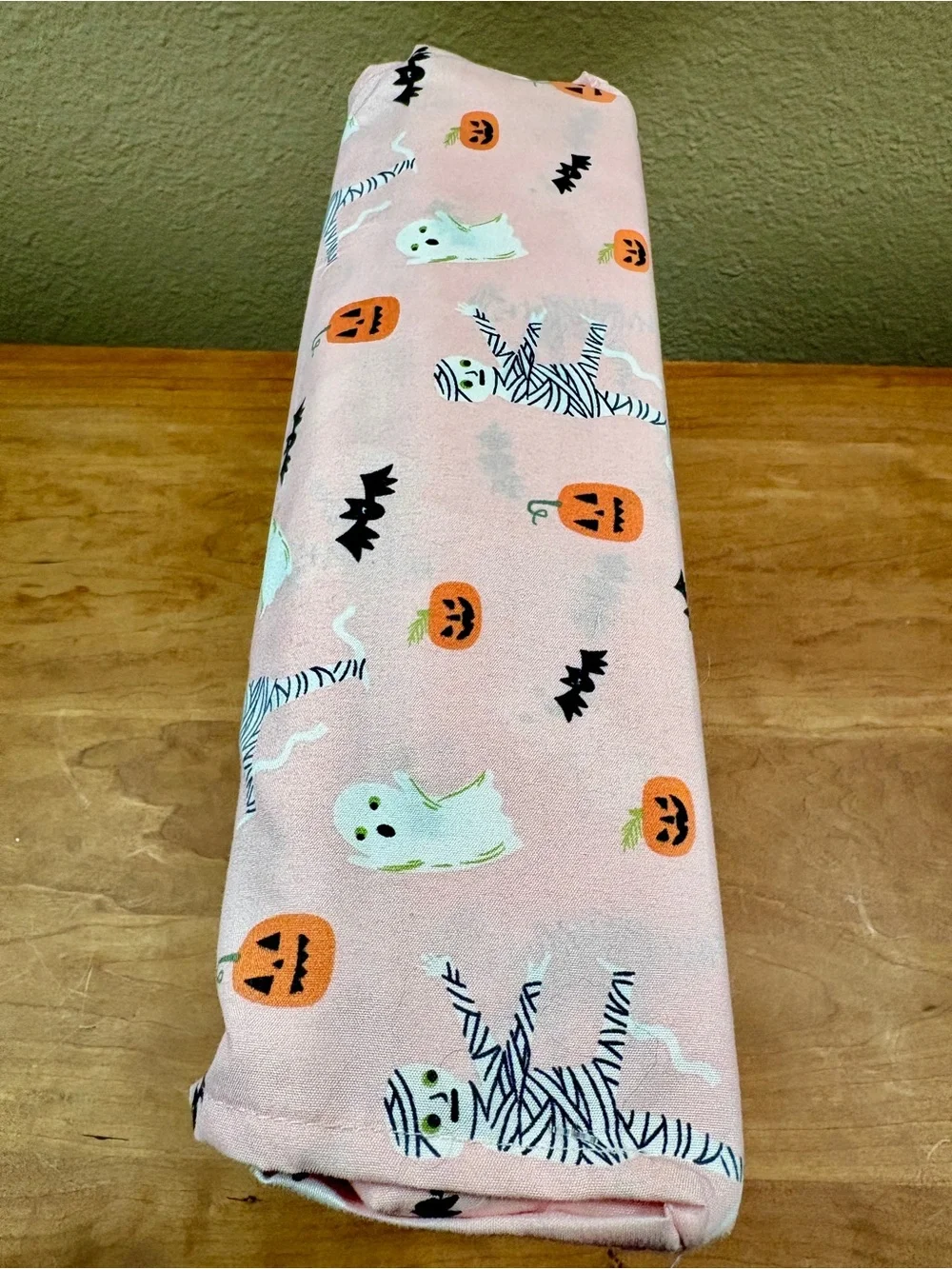 London Kaye Halloween Pink Playful Ghost Bat & Pumpkin Queen 4-Pc Sheet Set, NEW